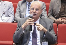 محاضرة حول مبادرات مبادلة الاستراتيجية لدعم رؤية أبوظبي 2030
