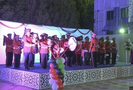 إحتفال جامعة العين باليوم الوطني الـ47